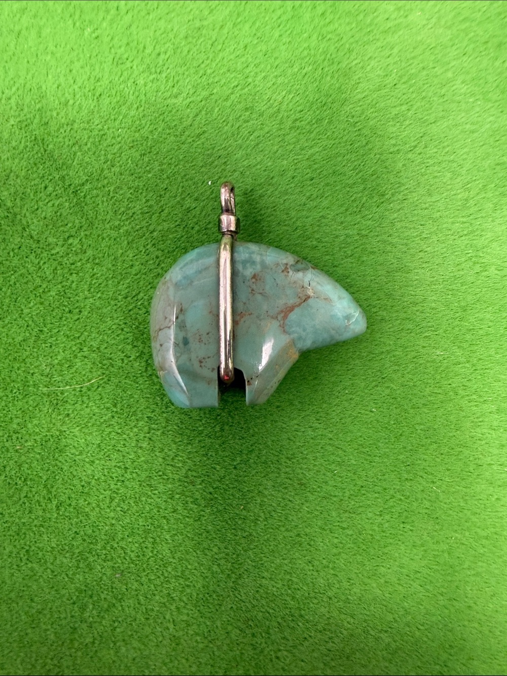 Native Turquoise Fetish Bear pendant - Picture 6 of 6